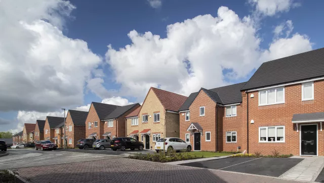 Hilton Park, Leigh street scene