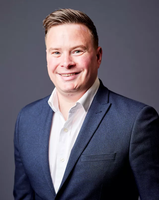 Headshot of Equans' Zero Carbon Solutions Director, Andrew Spencer